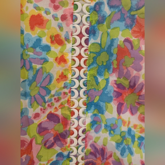 Talbot's Watercolor Floral and Lace Blouse - Picture 4 of 7